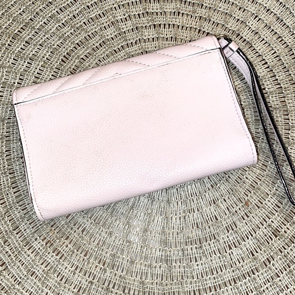 Pink Leather Victoria Secret Hand Wallet - Picture 2 of 3